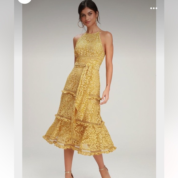Keepsake Imagine Golden Yellow Lace Midi Dress size L / 8 - Picture 2 of 13